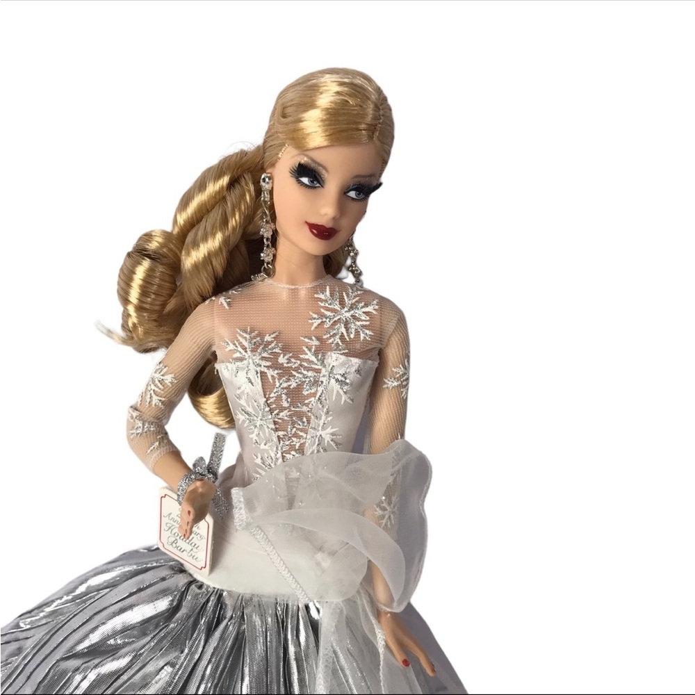 Barbie 20th Anniversary Holiday Doll in White and Silver Gown